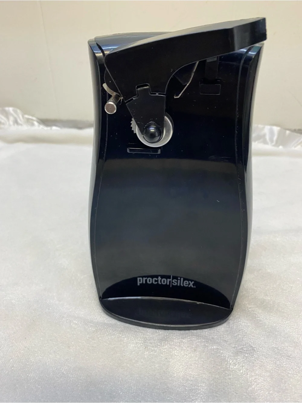Proctor Silex Electric Can Opener Black